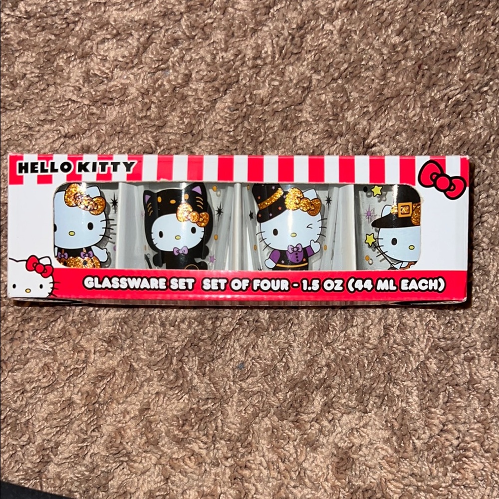 Hello Kitty Glassware Set of Four